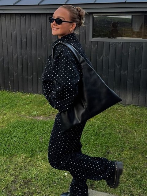 ASOS DESIGN skinny oval sunglasses in black