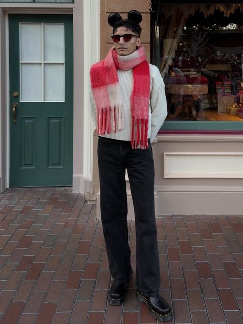 ASOS DESIGN loose straight jeans in washed black