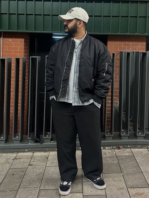 Vans Authentic sneakers in black and white