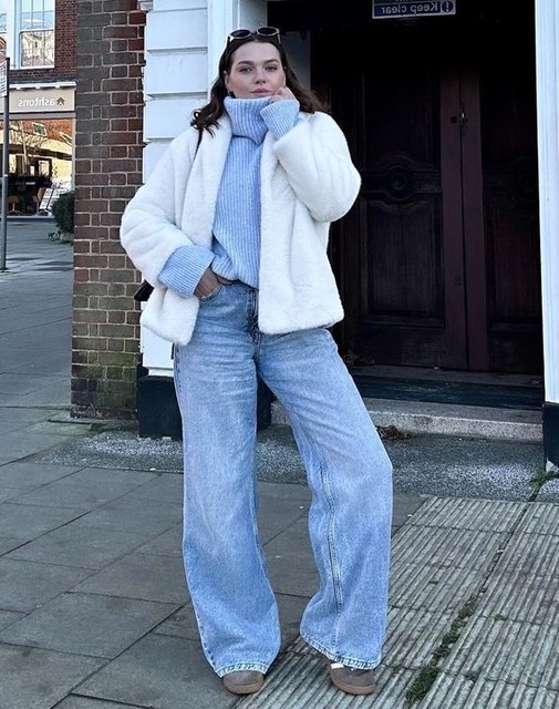 ASOS DESIGN Tall low rise baggy jeans in mid blue