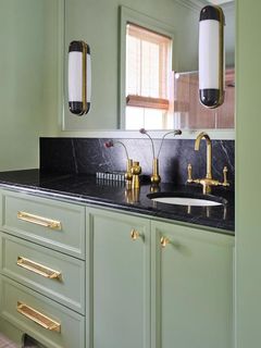 Selecta Long Sconce - TOB2062 | Visual Comfort
