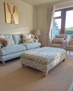 A few little finishing touches made to the living room and one or two more to go 🤗

#livingroomdecor #livingroominspiration #livingroomdesign #mycountryhome