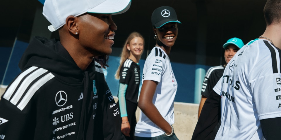 adidas MERCEDES - AMG PETRONAS FORMULA 1 TEAM DRIVER JERSEY