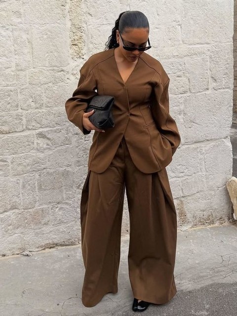 ARRANGE twill sculpted blazer in brown - part of a set