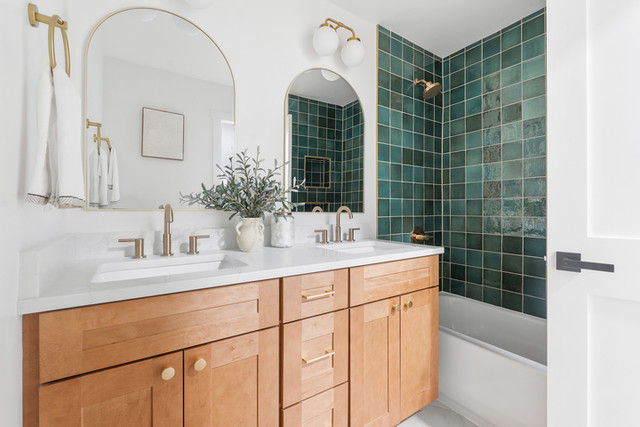 High Gloss 5 x 5 Square Ceramic Green Zellige Tile for Walls