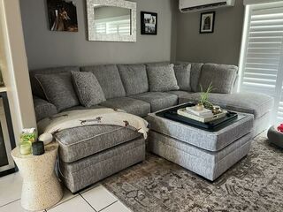 Kylie Cocktail Storage Ottoman | Living Spaces