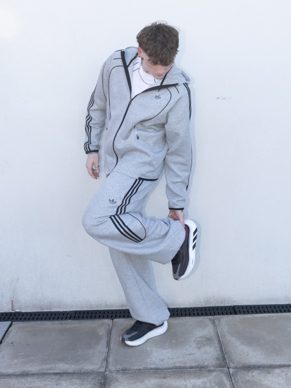 adidas SPACER TEAMGEIST 26 CUTLINE FULLZIP HOODIE - Grey | Free