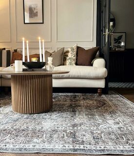 Happy Bank Holiday 🤍

We have some exciting deliveries and collabs coming this week! Have a great Monday! 🤍

#loungedecor #kukoonrugs #dfssofa #cornersofa #coffeetable 
🏷️ Homely Decor | Traditional Rug | Beautiful Homes in the North | Cushions | Paneling |