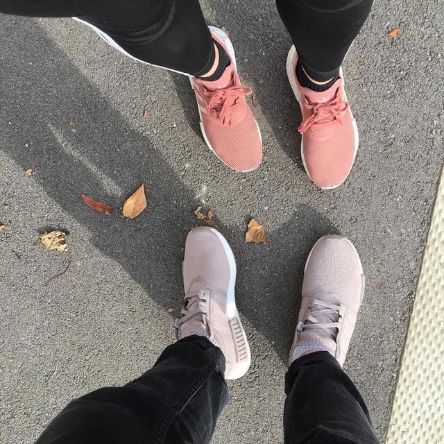 Tênis NMD_R1 Rosa adidas adidas Brasil