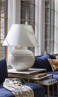 Avedon Medium Table Lamp - MF3001 | Visual Comfort
