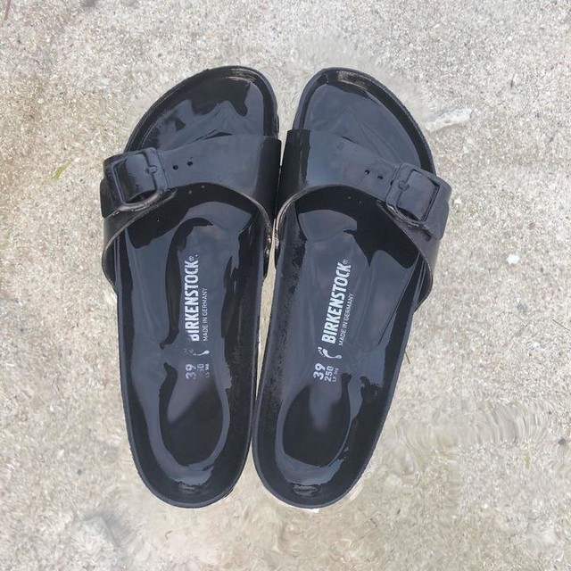 Madrid/マドリッド」（EVA、ブラック）| BIRKENSTOCK（日本）