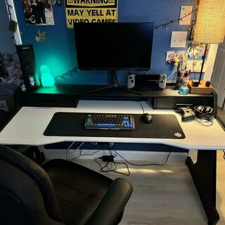 Modern Black + White 59