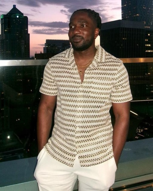 New Look zig zag revere crochet shirt in light brown